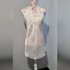 Victoria's Secret Vintage Slip! Sz.M